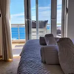 Βeachfront Luxury Apartments Sarande