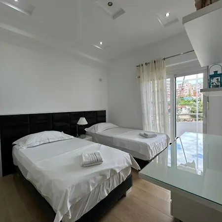 Apartman Sandra's Seaside Luxury Saranda