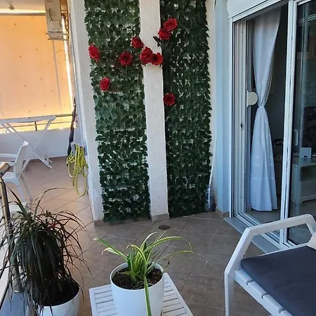 βeachfront Luxury * Sarandë