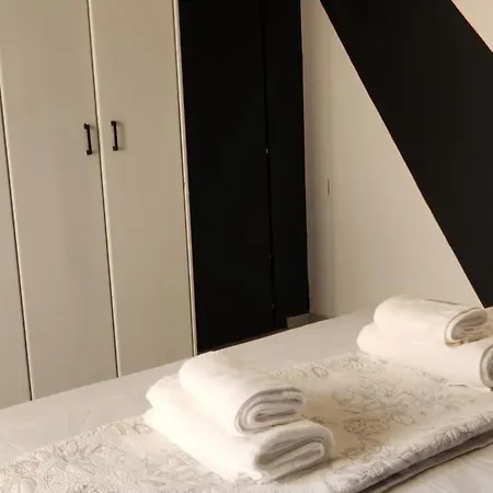 βeachfront Luxury * Sarandë