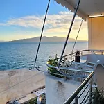 Appartement βeachfront Luxury *