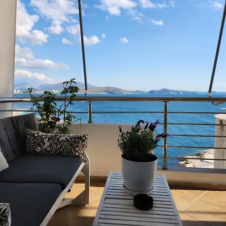 Sandra's Seaside Luxury