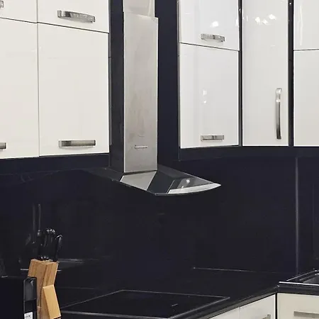 Sandra's Seaside Luxury *