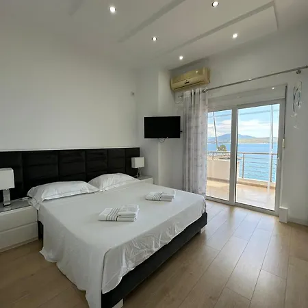 Alpha Seaside Apartment Sarande