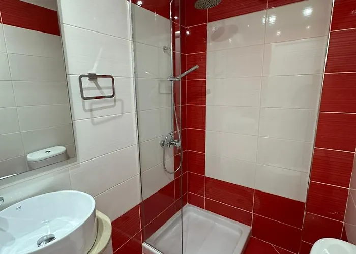 Βeachfront Luxury Apartments Sarande ساراندا