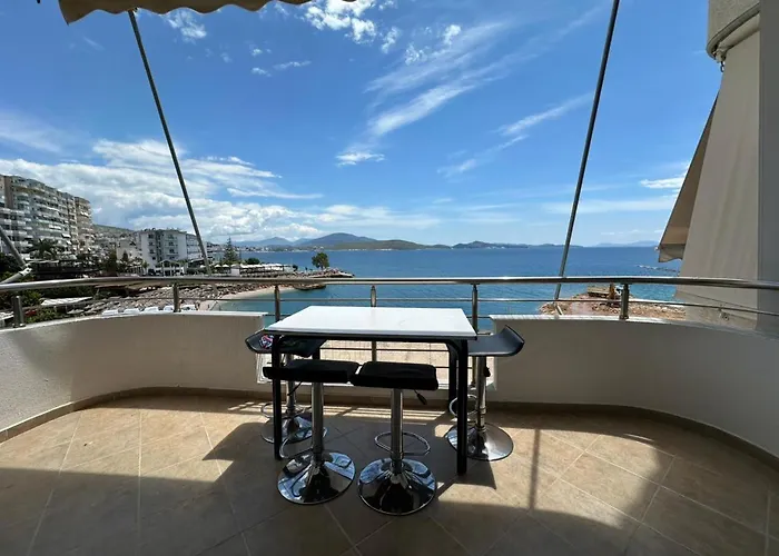 Βeachfront Luxury Apartments Sarande