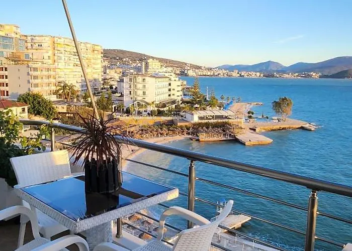 شقة Βeachfront Luxury Apartments Sarande ساراندا
